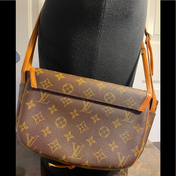🌞 Louis Vuitton shoulder body bag - Picture 8 of 10